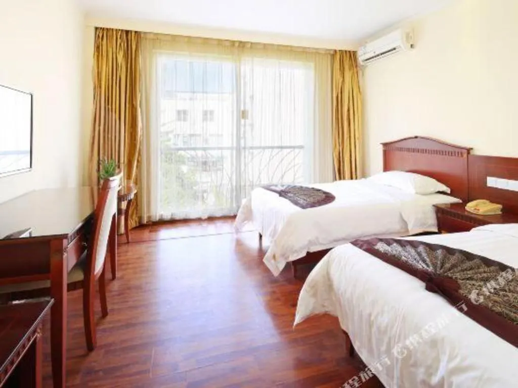 Yitel Zhige Hotel Sanya Haowei Qilin 3*,  China