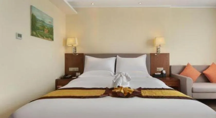 Yitel Zhige Hotel Sanya Haowei Qilin 3*,