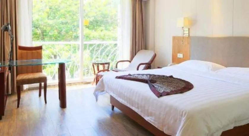 Yitel Zhige Hotel Sanya Haowei Qilin 3*,  China